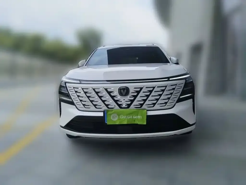 Changan CS75 PLUS — фото 2