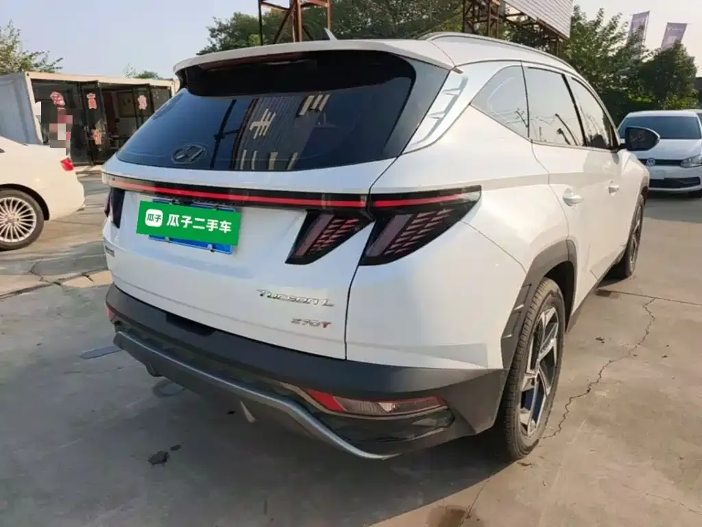 Hyundai Tucson — фото 1