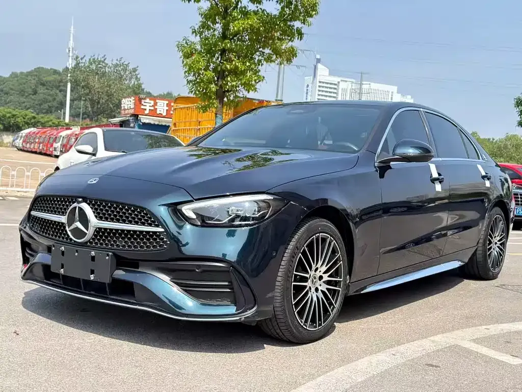 Mercedes-Benz C-Class — фото 1