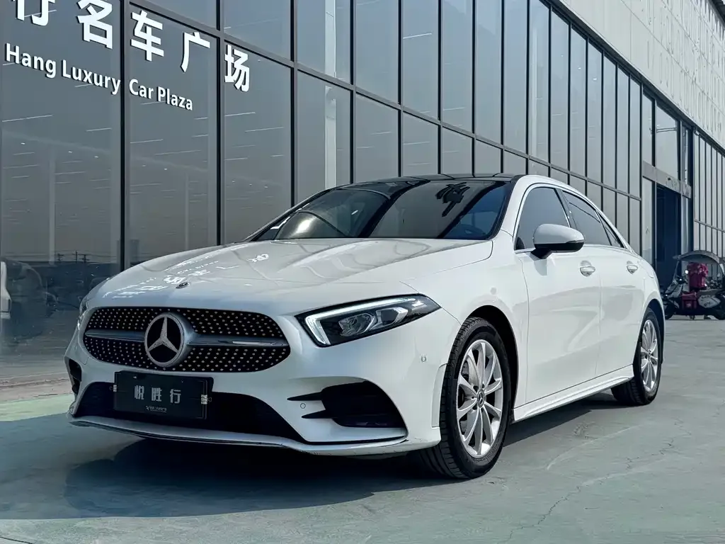 Mercedes-Benz A-Class — фото 1