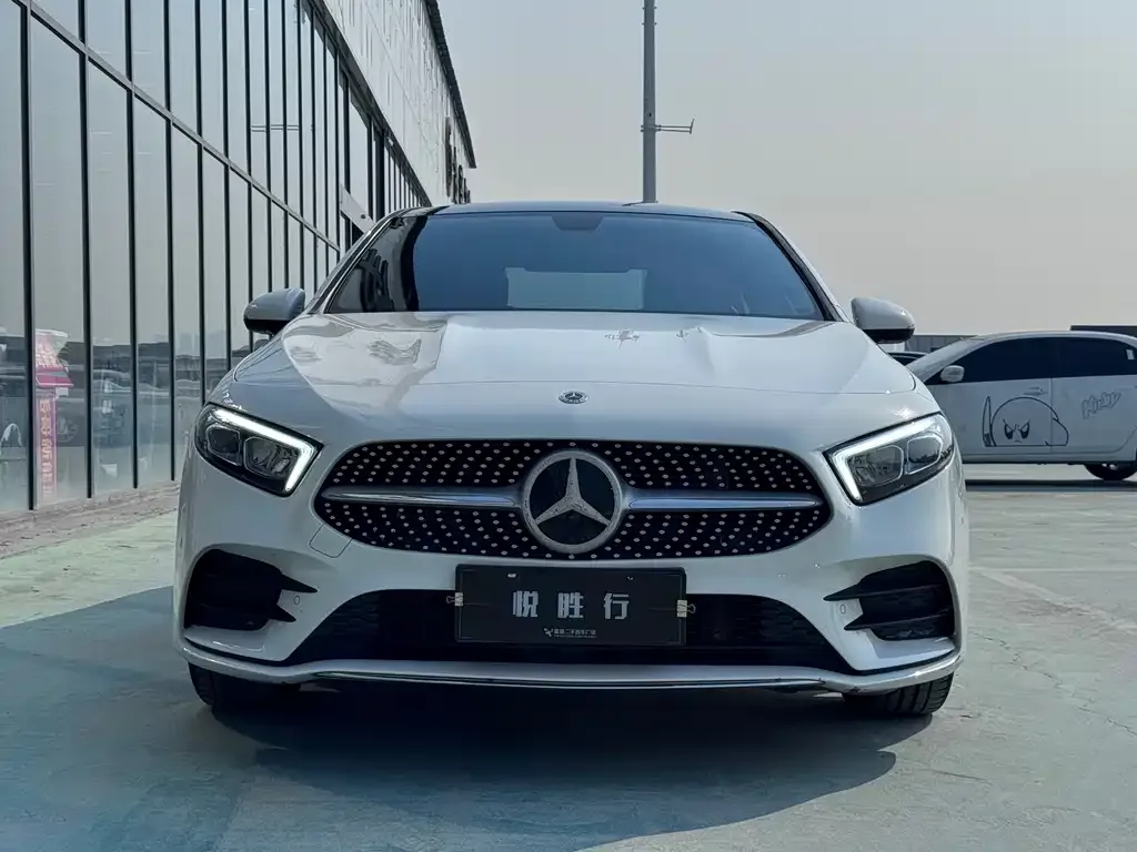 Mercedes-Benz A-Class — фото 7
