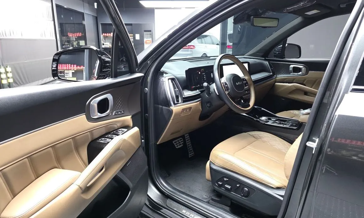 Kia Sorento — фото 4