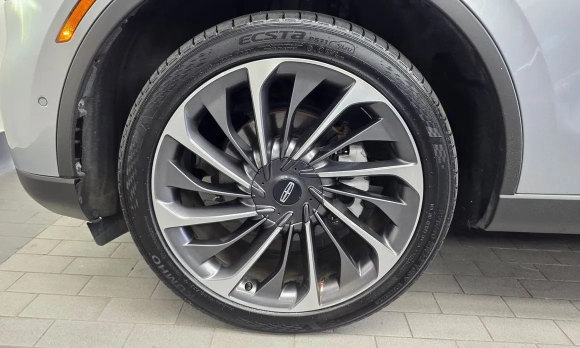 Lincoln Aviator — фото 9