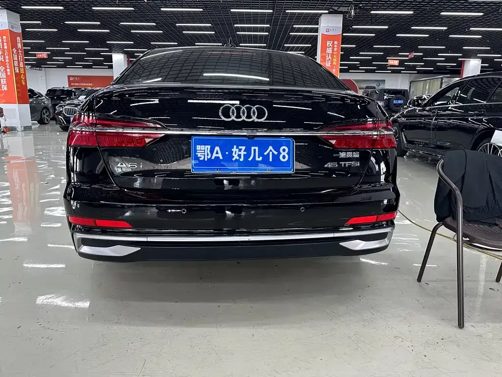 Audi A6L — фото 7