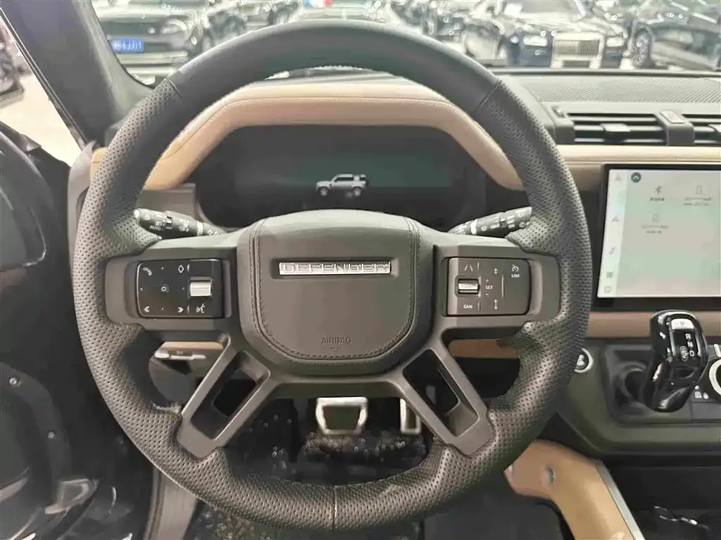 Land Rover Defender — фото 4