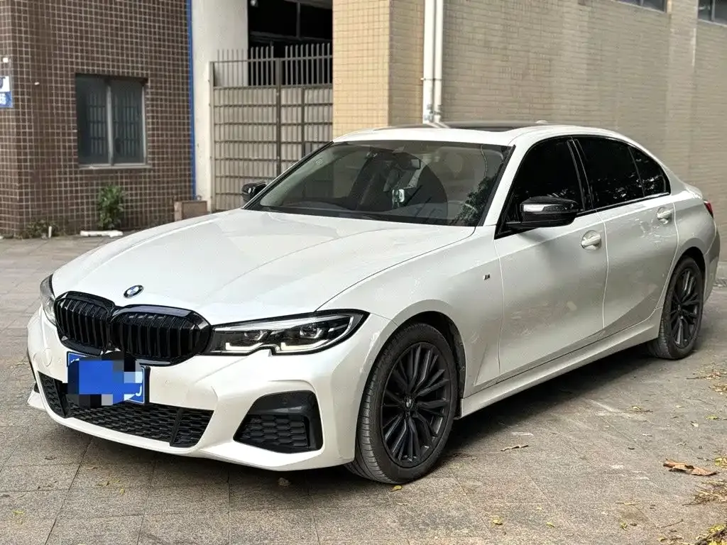 BMW 3 Series — фото 1