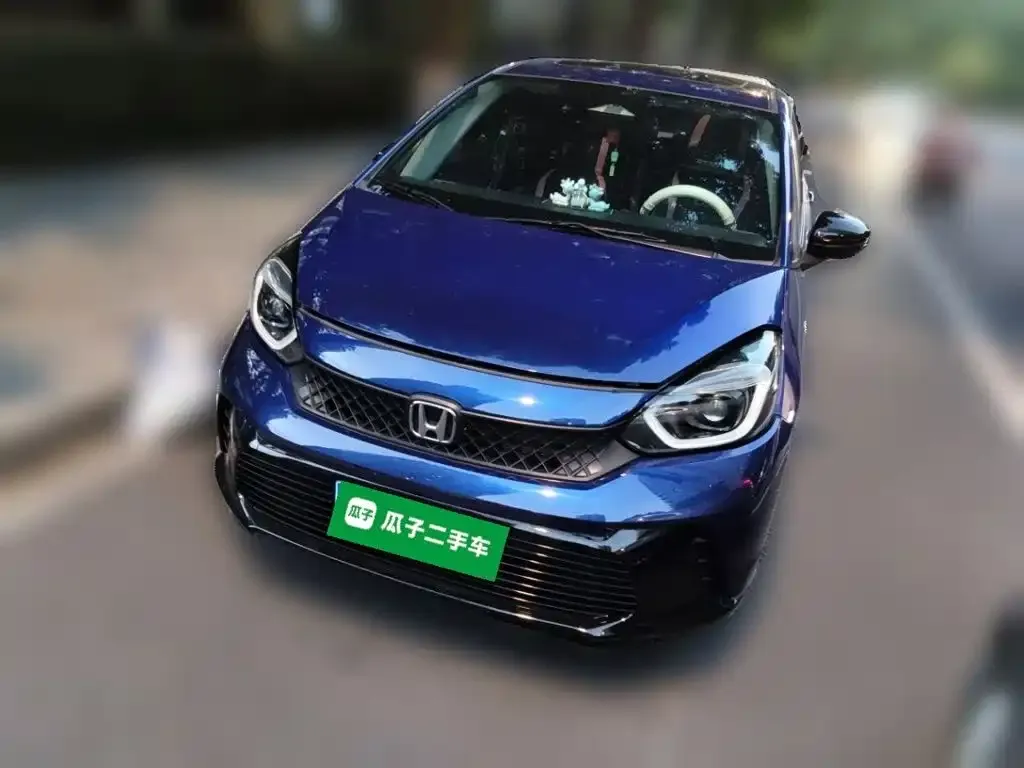 Honda Fit — фото 1