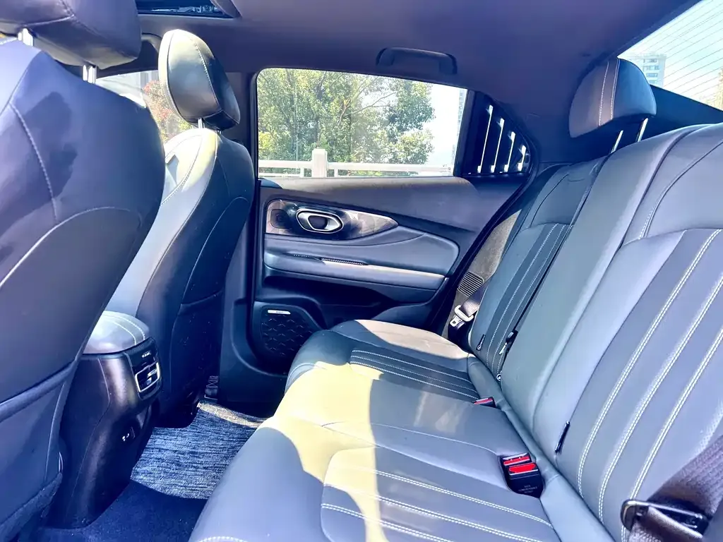 GAC Motor Shadow Leopard — фото 2