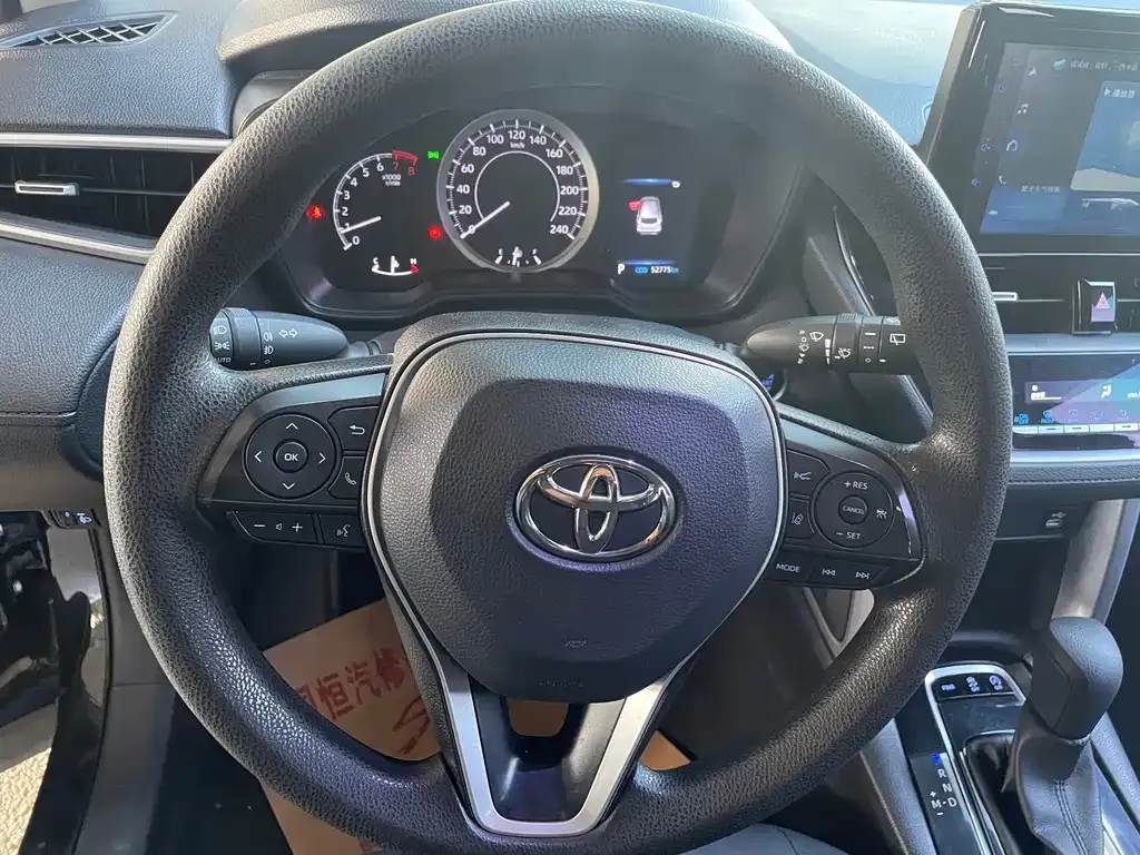 Toyota Corolla Cross — фото 7