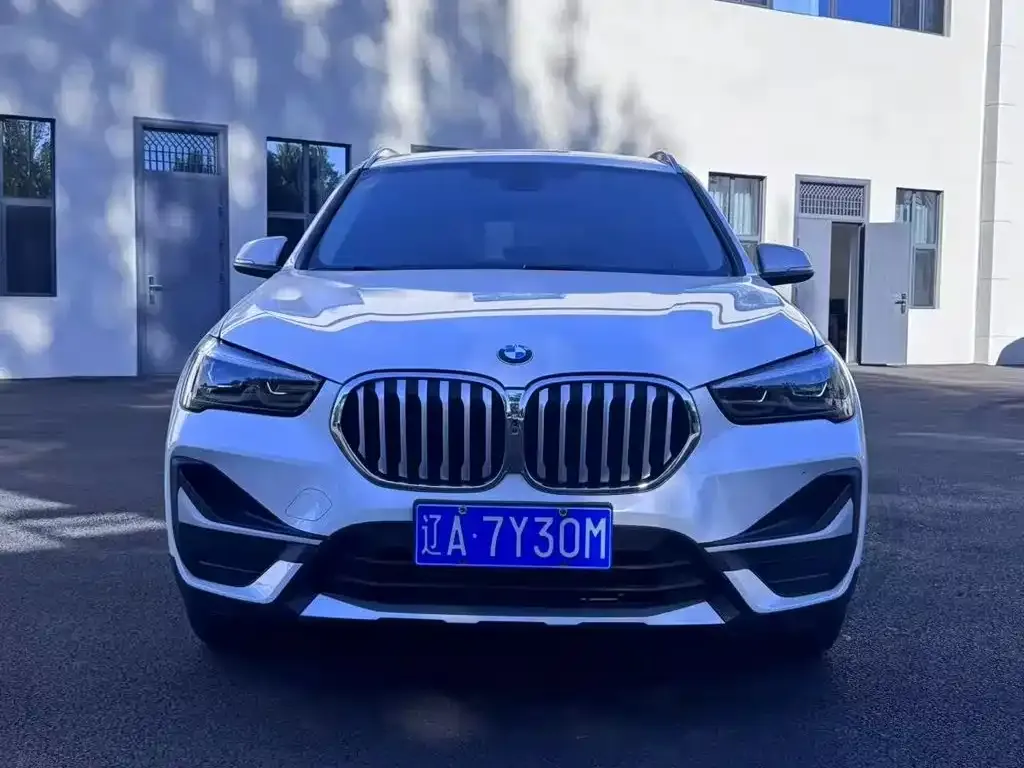 BMW X1 — фото 3