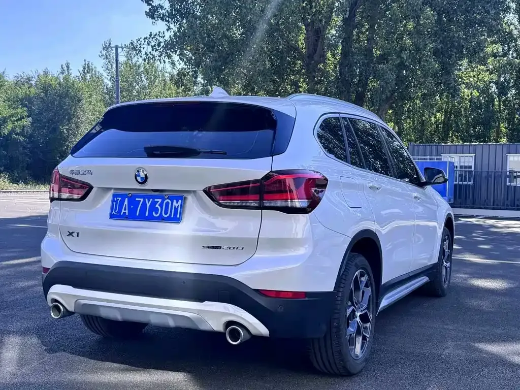 BMW X1 — фото 2