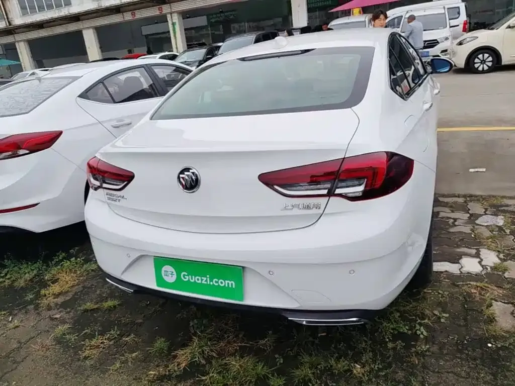 Buick Regal — фото 9