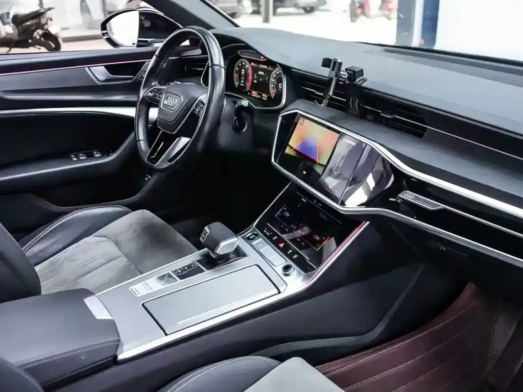 Audi A6L — фото 3