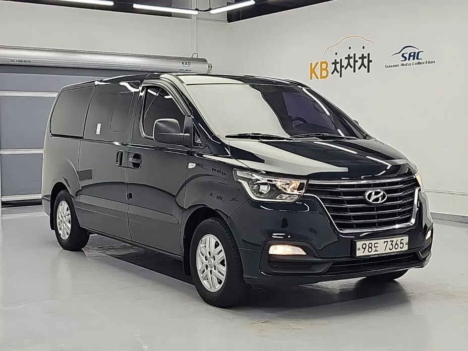 Hyundai Starex — фото 7