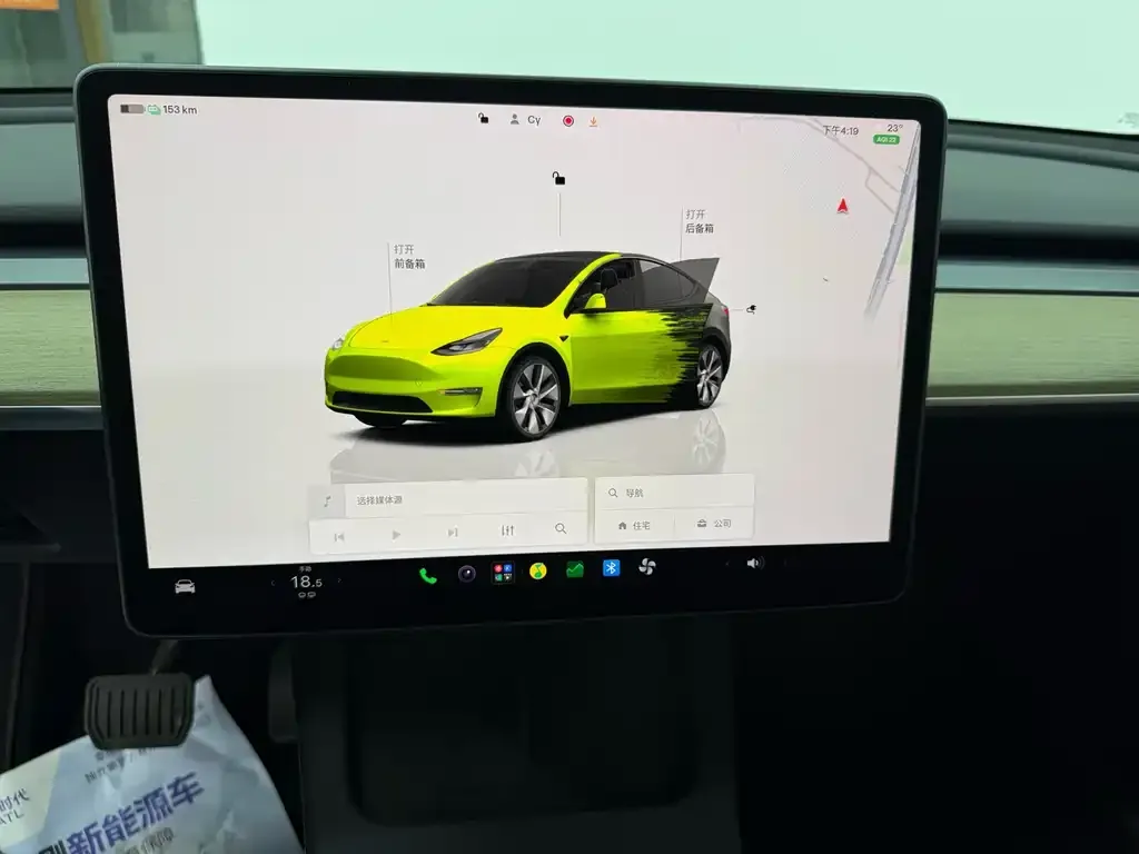 Tesla Model Y — фото 4
