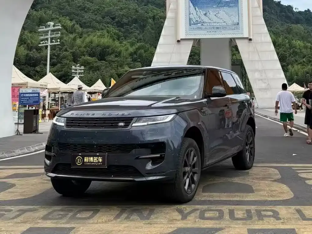 Land Rover Sport — фото 1