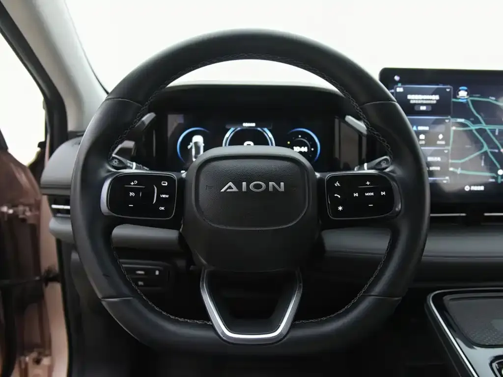 Aion S Plus — фото 9