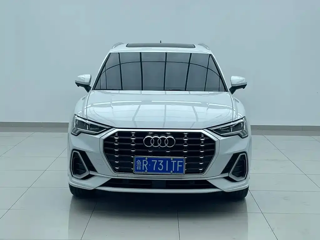 Audi Q3 — фото 3