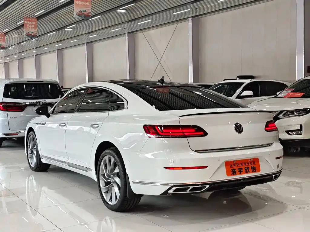 Volkswagen CC — фото 2