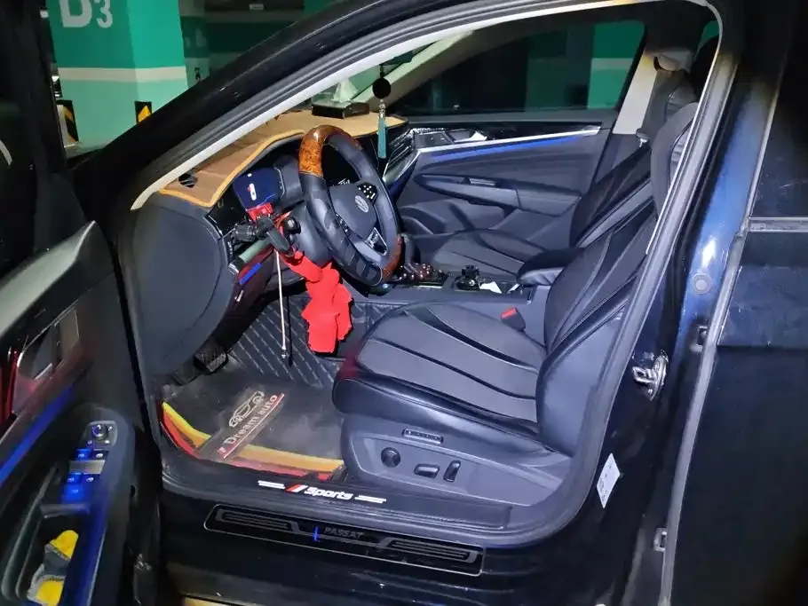 Volkswagen Passat — фото 8