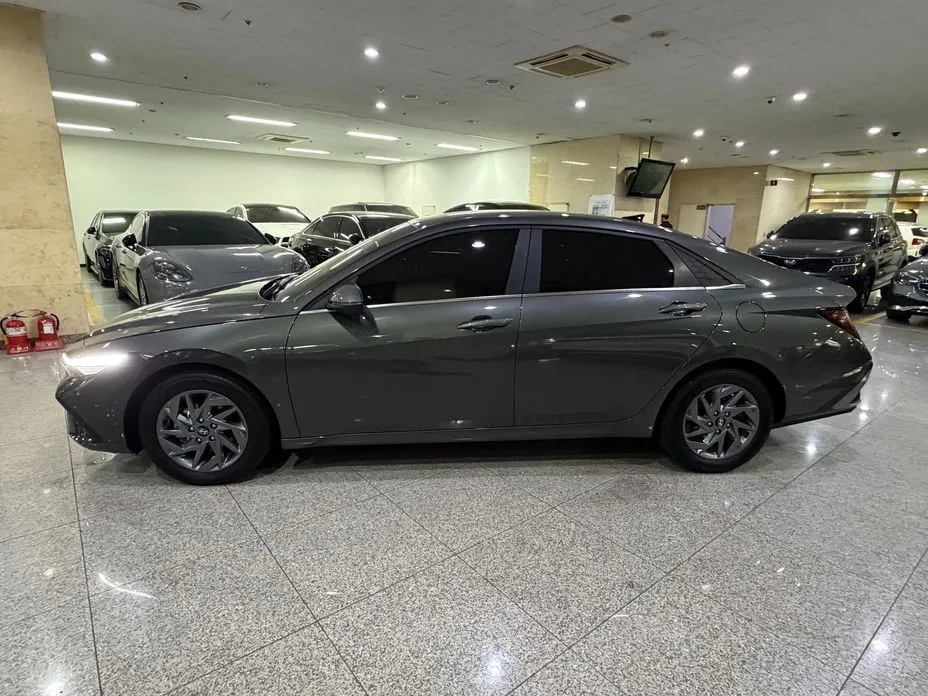Hyundai AVANTE — фото 6
