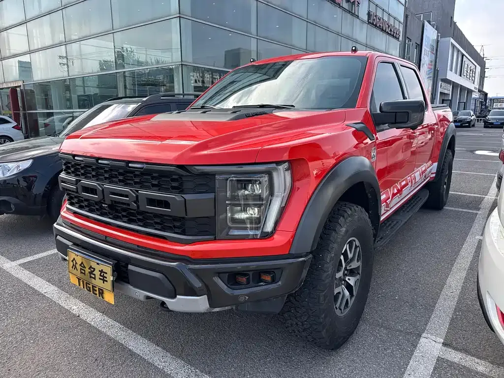 Ford F-150 Raptor — фото 1