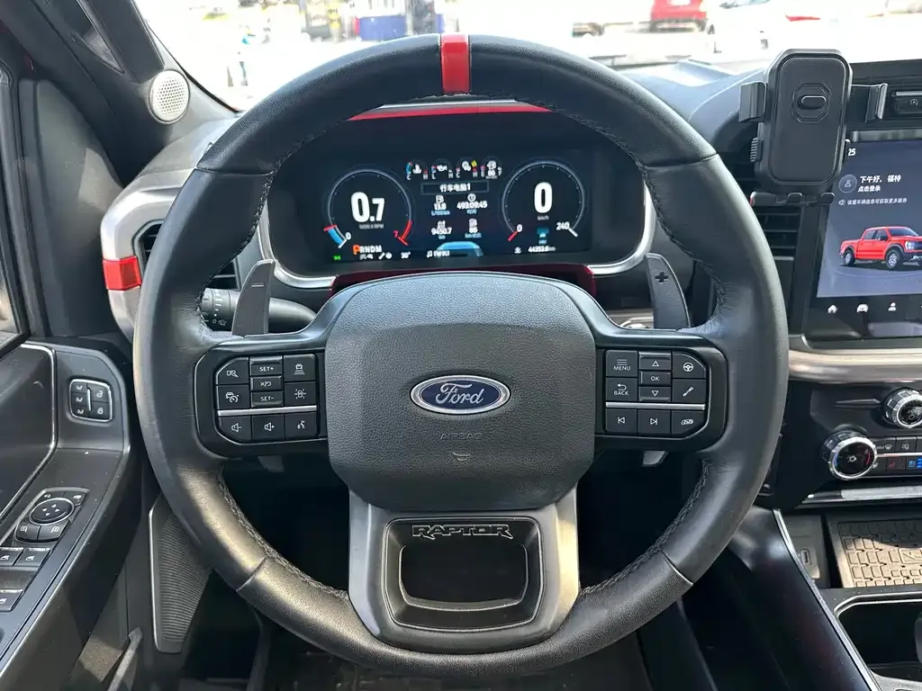 Ford F-150 Raptor — фото 9