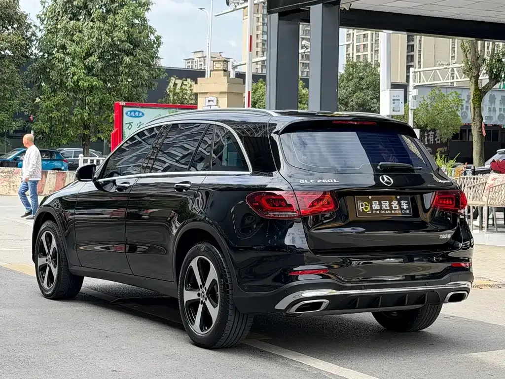 Mercedes-Benz GLC — фото 9