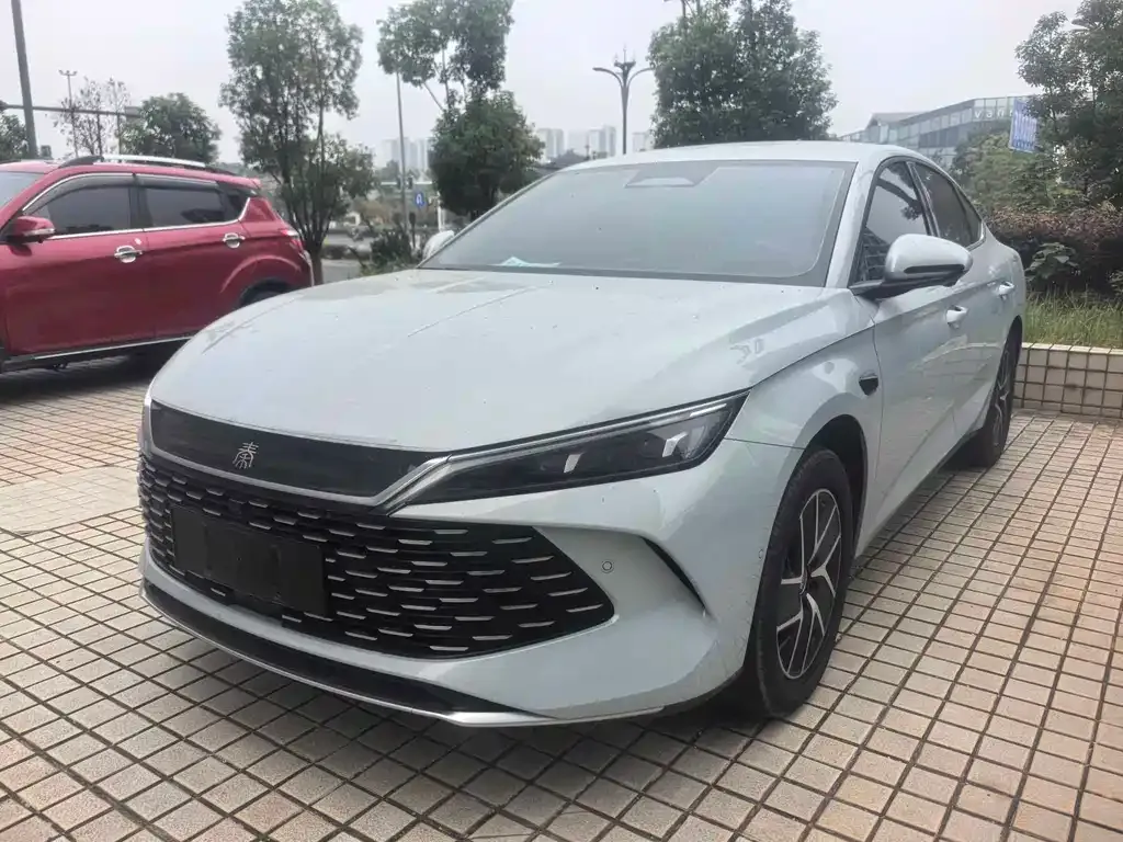 BYD Qin L — фото 1