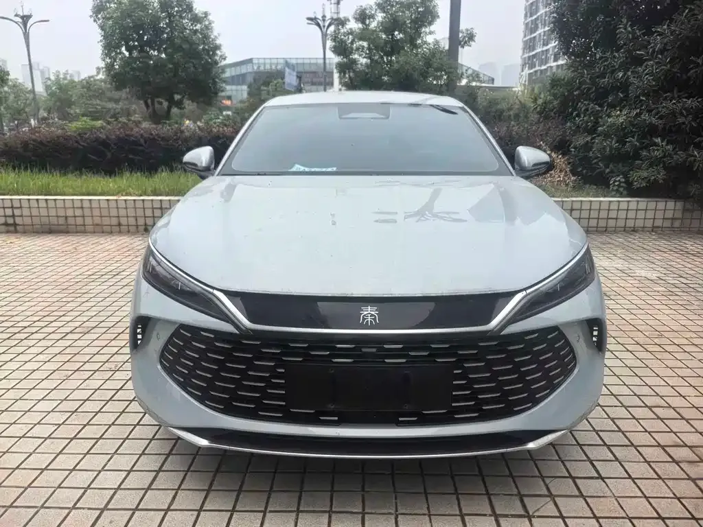 BYD Qin L — фото 9