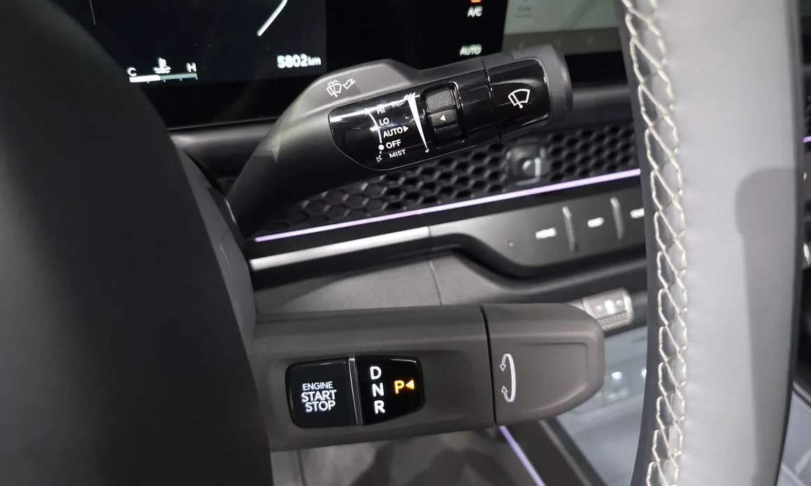 Kia Tasman — фото 10
