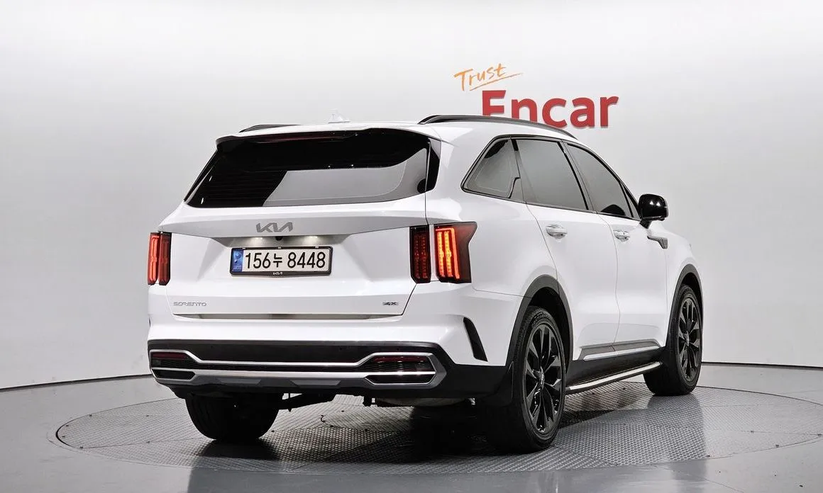 Kia Sorento — фото 6
