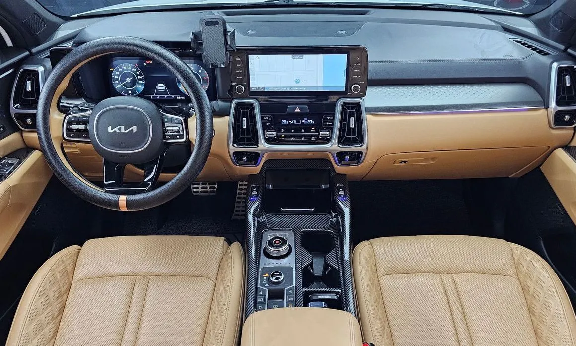 Kia Sorento — фото 9