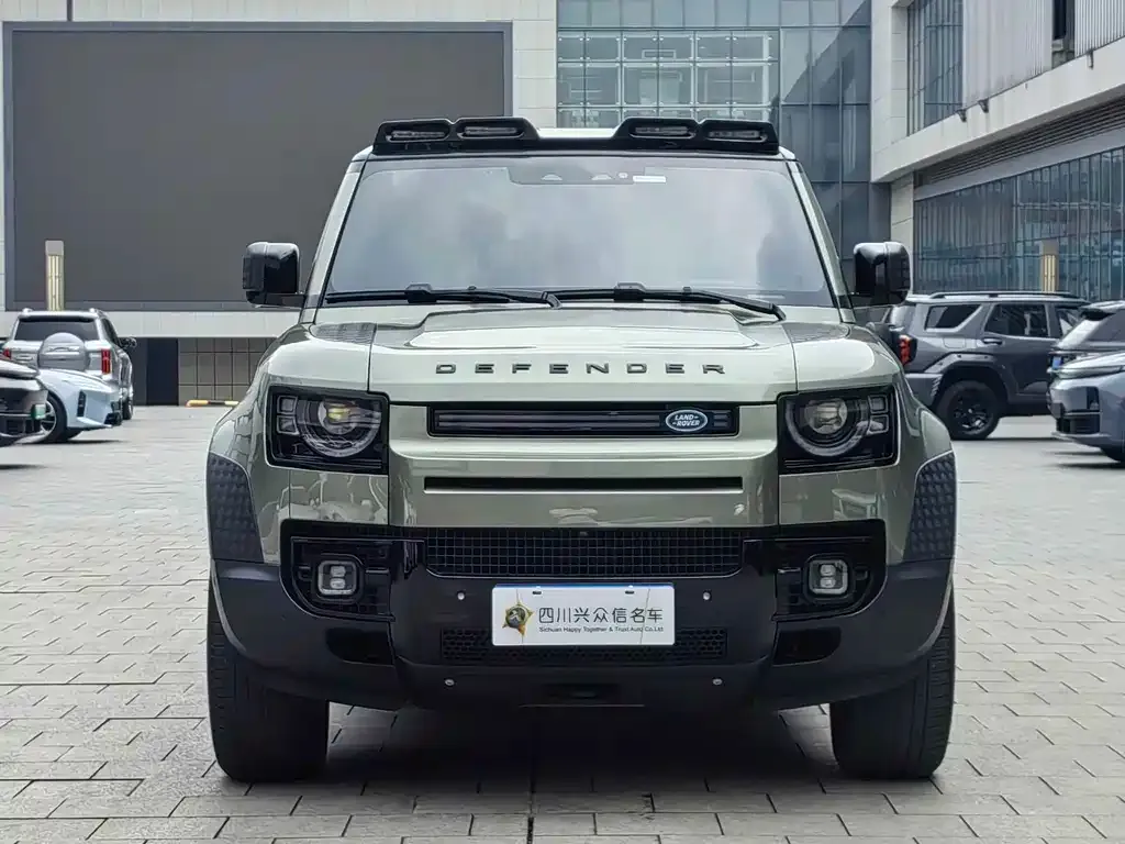 Land Rover Defender — фото 2