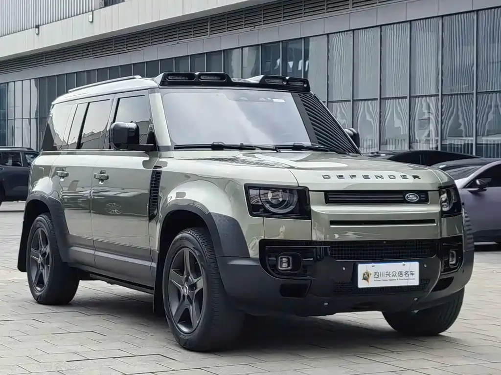 Land Rover Defender — фото 9