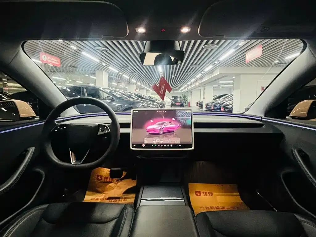 Tesla Model 3 — фото 4
