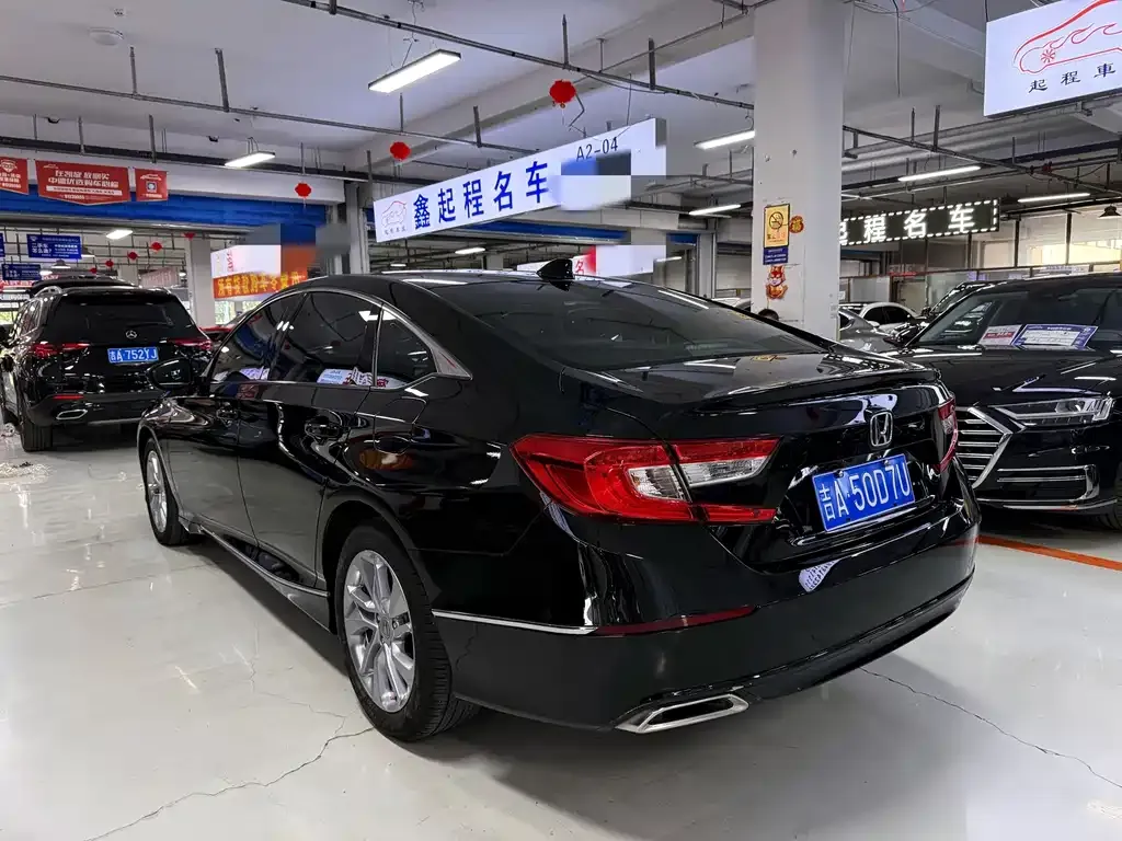 Honda Accord — фото 3