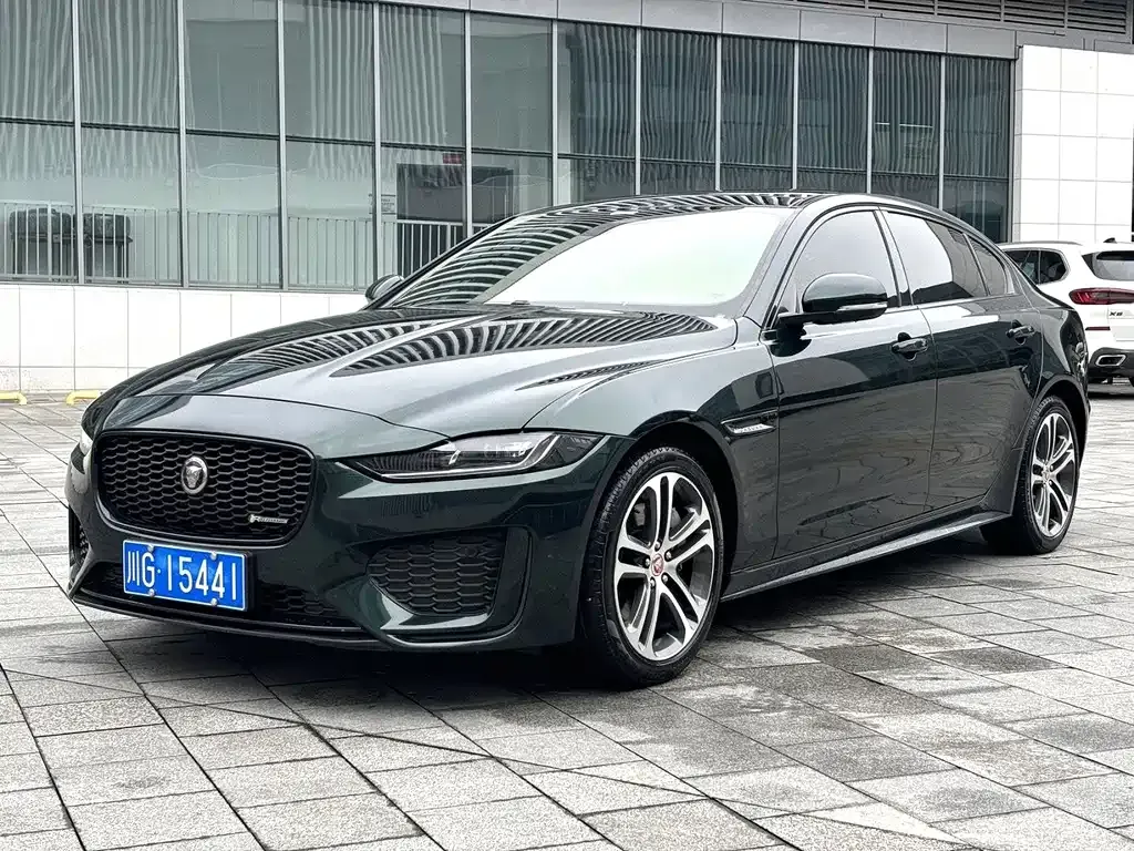 Jaguar XEL — фото 1