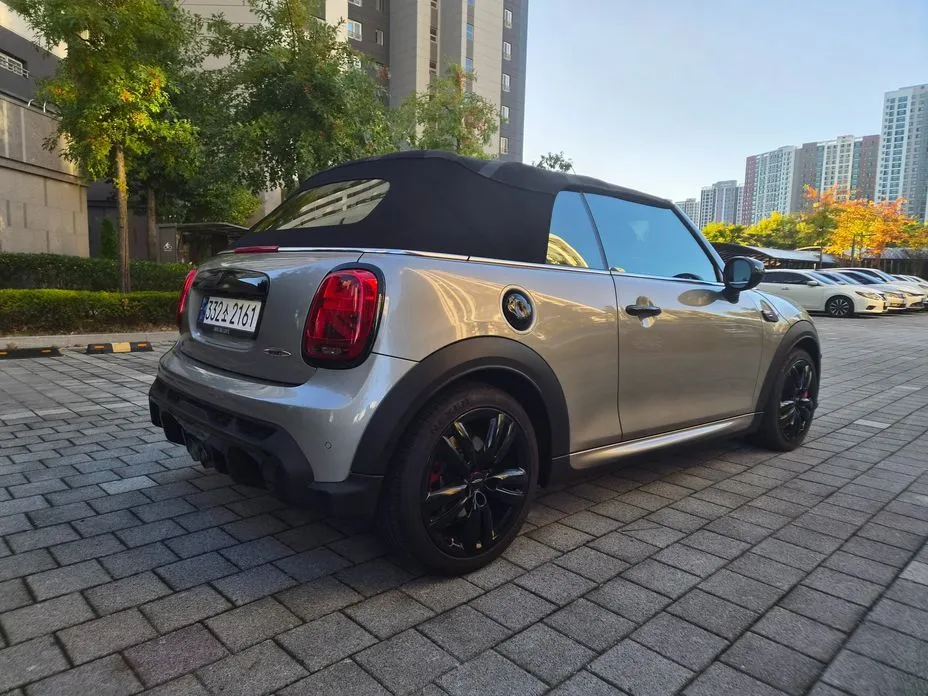 Mini Cooper Convertible — фото 4