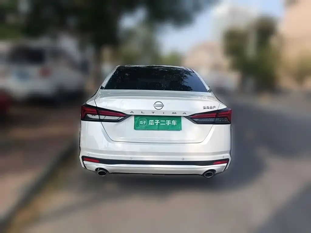 Nissan Teana — фото 2