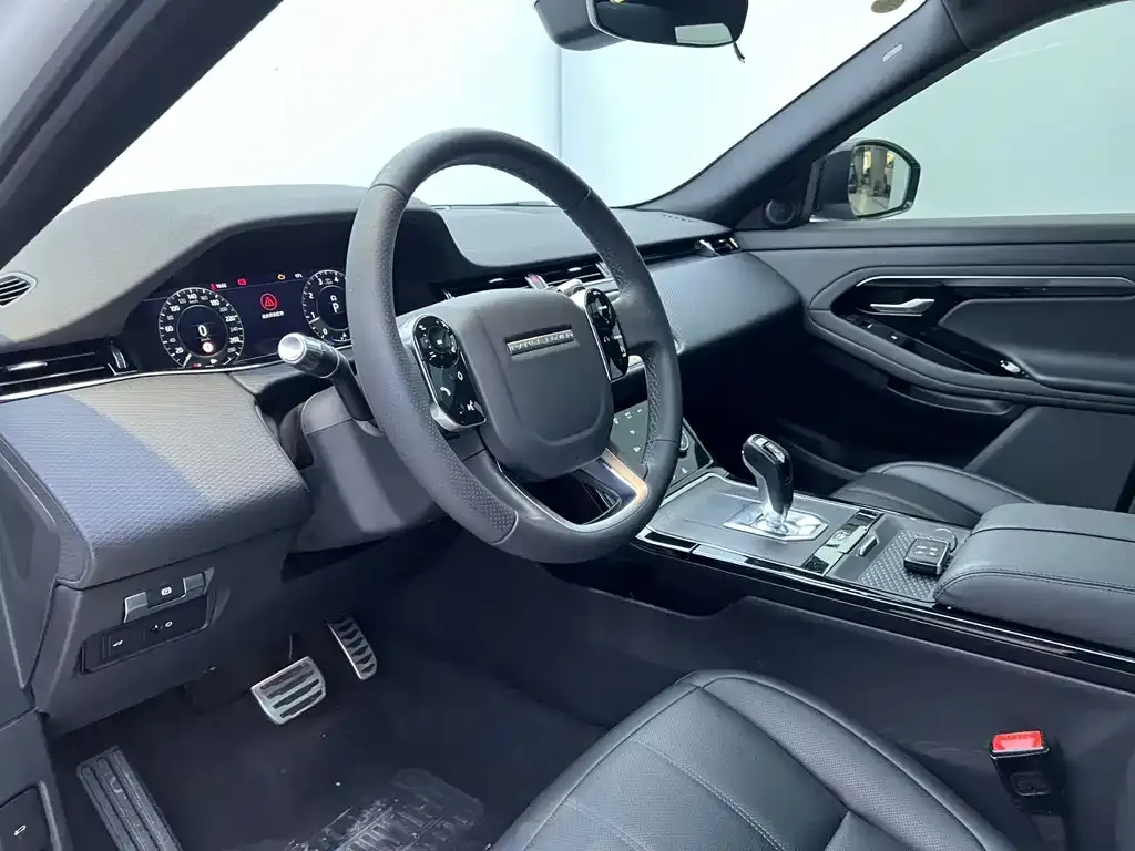 Land Rover Evoque — фото 8