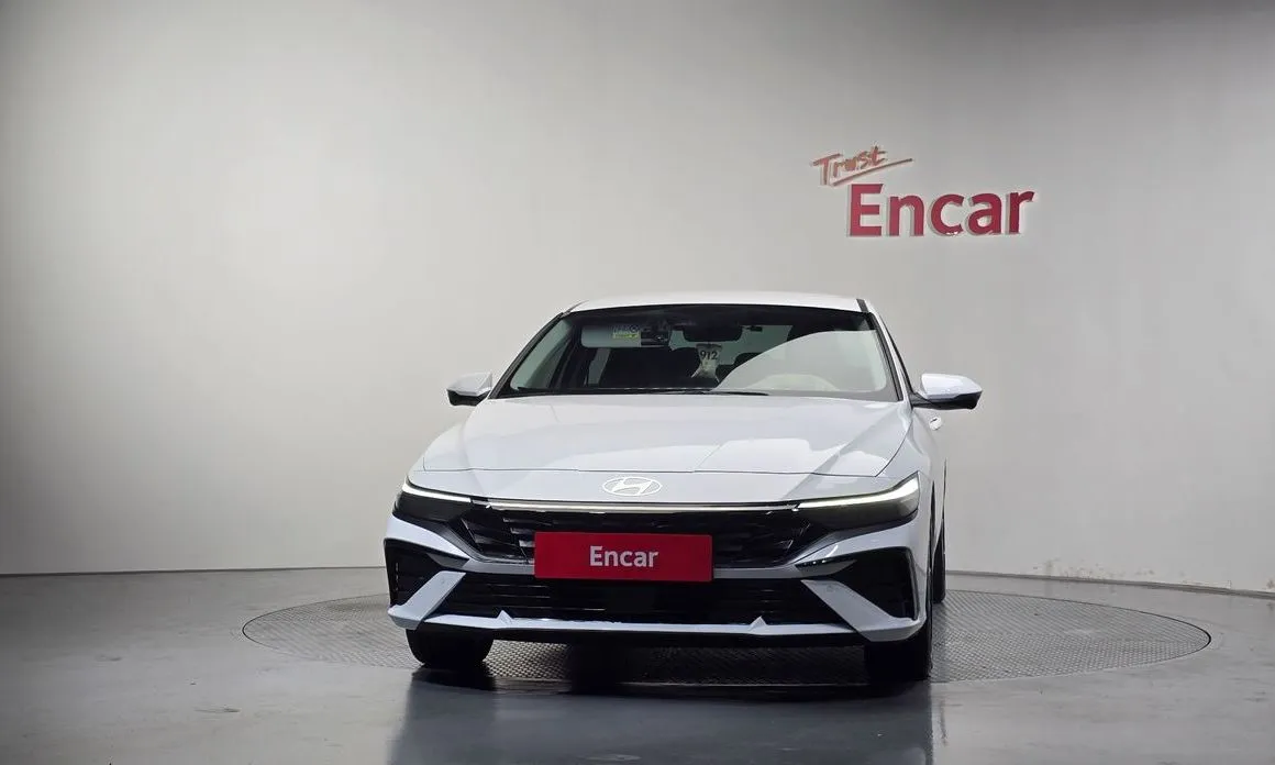 Hyundai AVANTE — фото 2