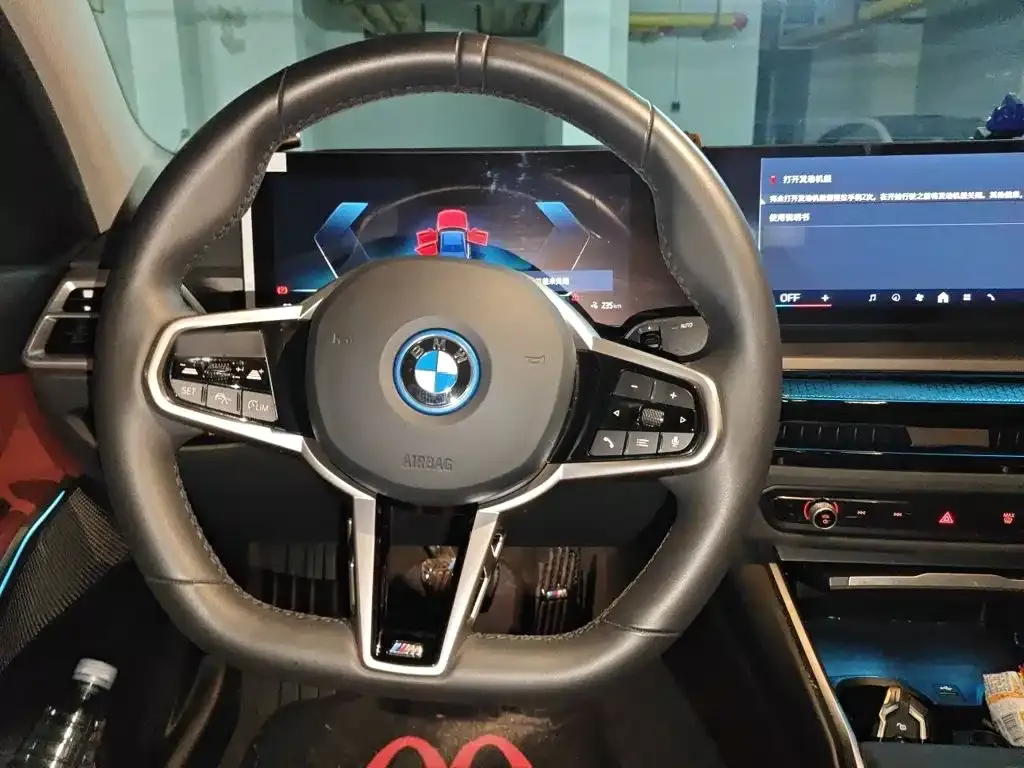 BMW i3 — фото 10