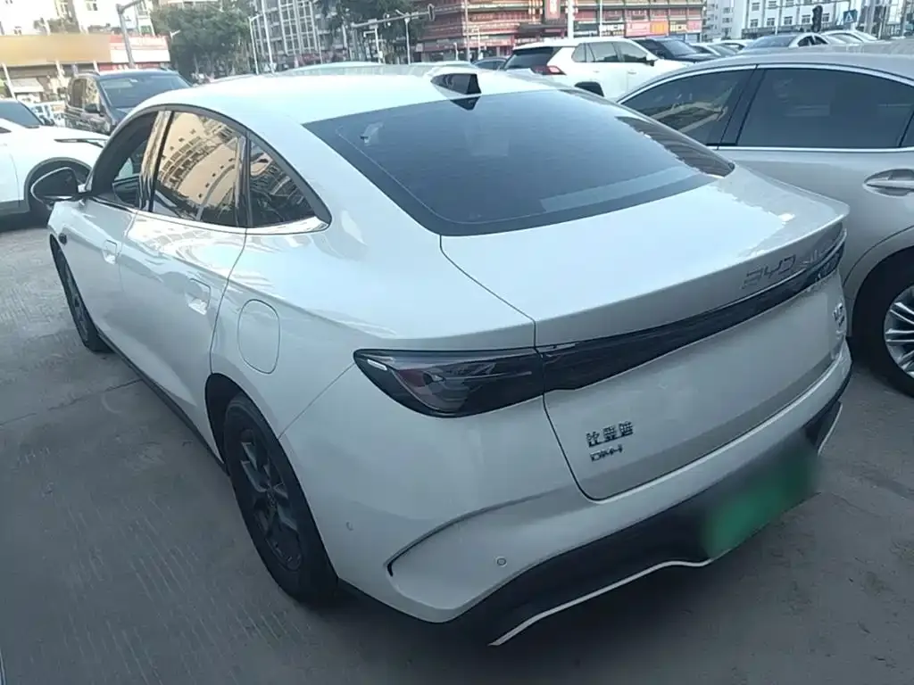BYD Seal 06 — фото 9