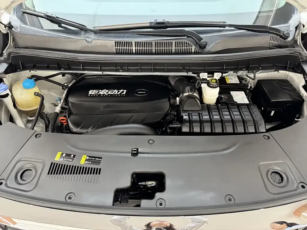 GAC Motor Trumpchi M8 — фото 10