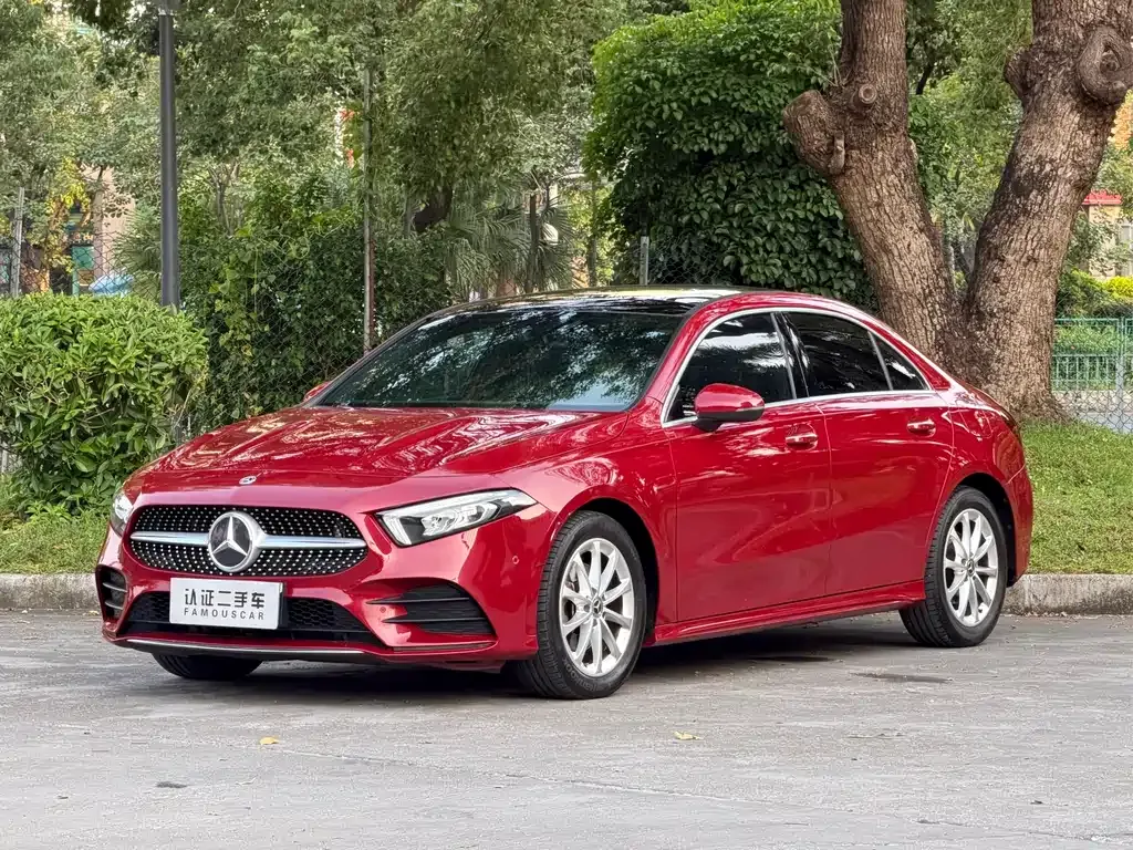 Mercedes-Benz A-Class — фото 1
