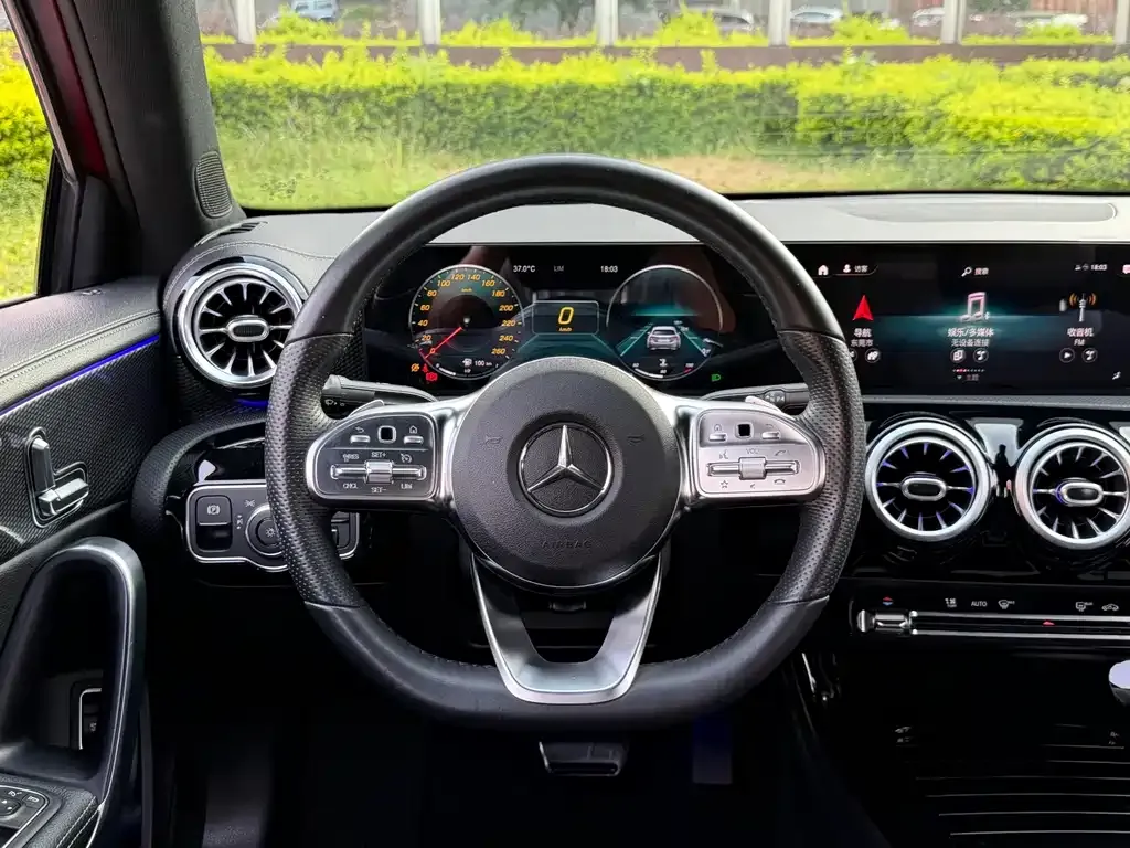 Mercedes-Benz A-Class — фото 3