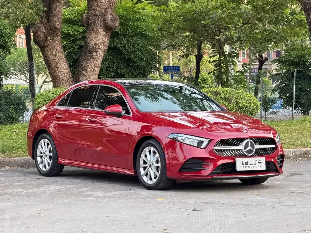 Mercedes-Benz A-Class — фото 7