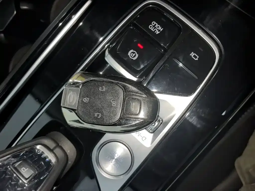GAC Motor Trumpchi M8 — фото 9
