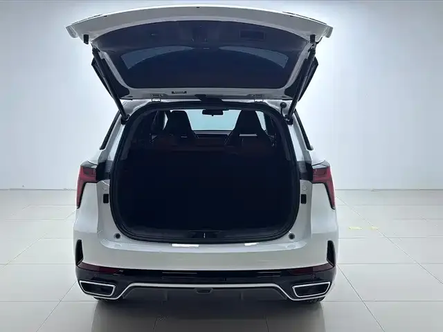 Changan CS75 PLUS — фото 6